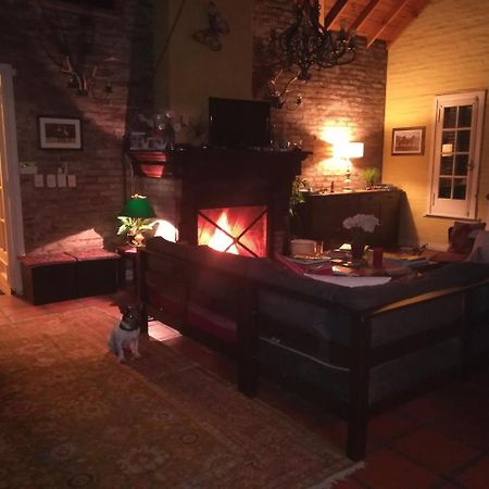The Polo House Bed & Breakfast Pilar  Luaran gambar