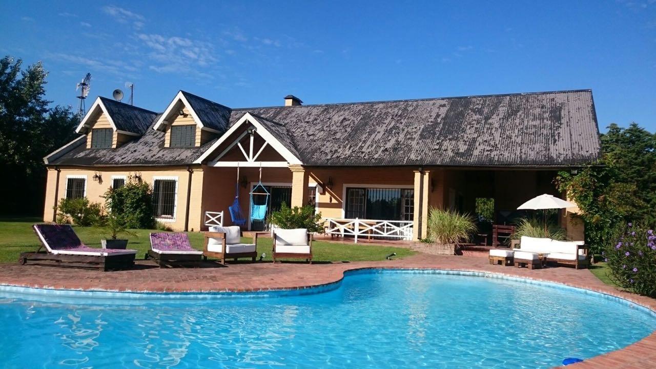 The Polo House Bed & Breakfast Pilar  Luaran gambar