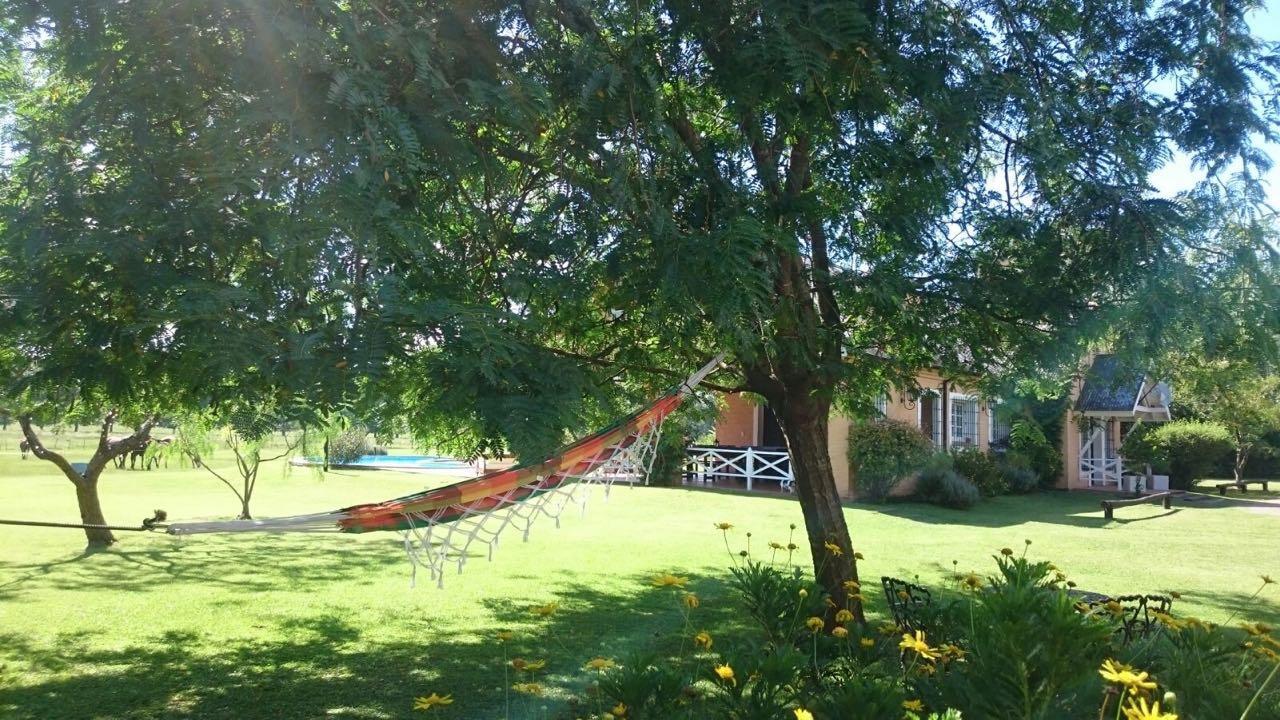 The Polo House Bed & Breakfast Pilar  Luaran gambar